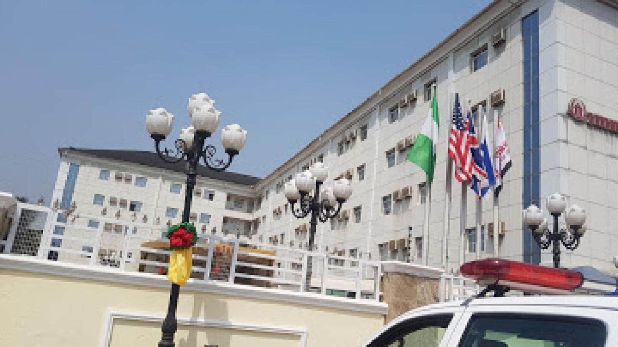 Room In Bb - Immaculate Royal International Hotel Owerri 外观 照片